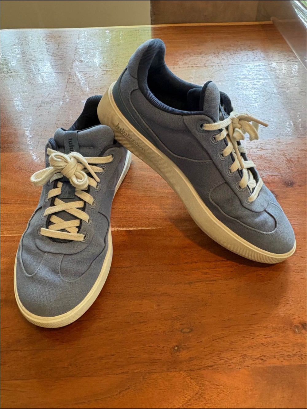 lululemon athletica Women's Slate Blue Casual Sneakers with Cream Laces